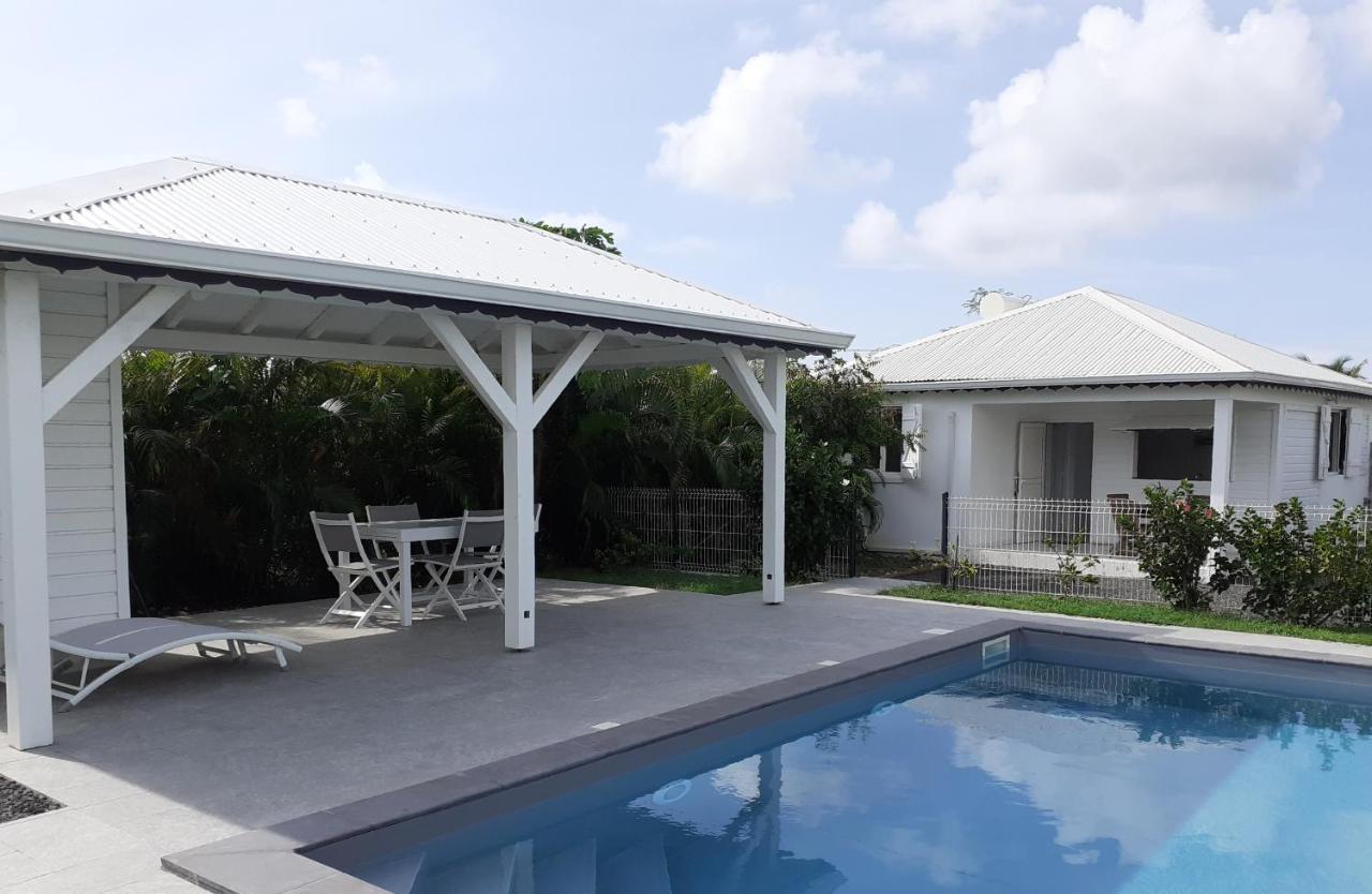 Gites De Corneille, Bungalow Sweet Mango Le Moule Dış mekan fotoğraf