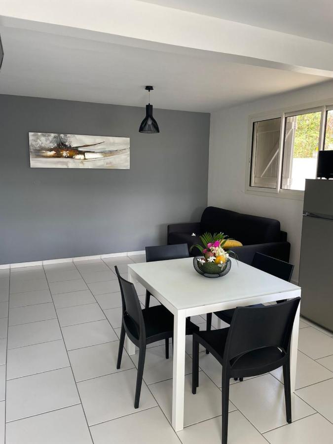 Gites De Corneille, Bungalow Sweet Mango Le Moule Dış mekan fotoğraf